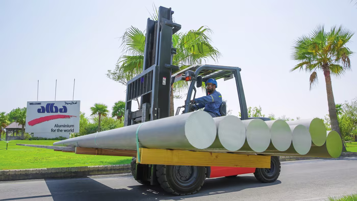 Bahrain: gateway to the Gulf? The small country faces stiff competition from its neighbor's, but also benefits from growing regional integration