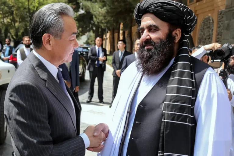 China FM in Afghanistan, offers to deepen cooperation with Taliban rulers China FM in Afghanistan, offers to deepen cooperation with Taliban rulers