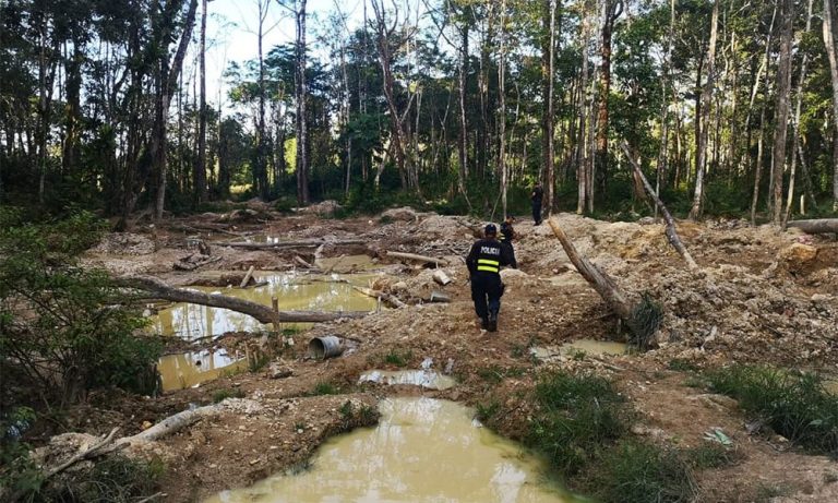 Costa Rica’s Crucitas Faces Environmental Disaster from Illegal Gold Mining