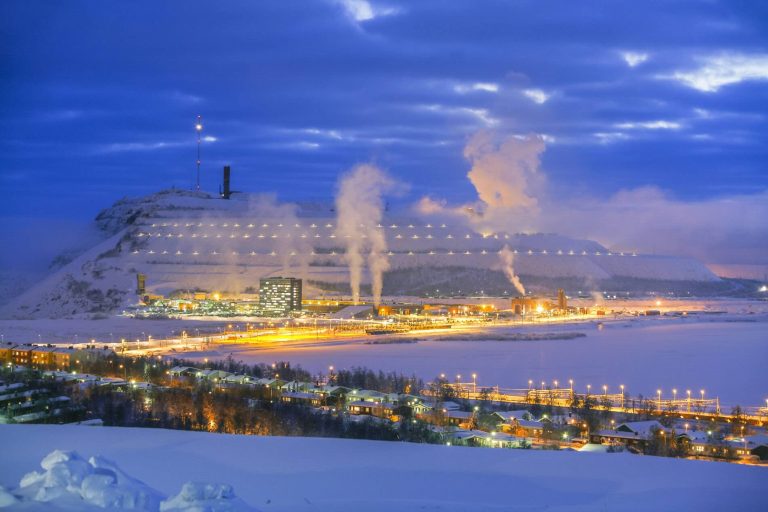 Evidence of the impacts of metal mining mitigation measures in Arctic regions Evidence of the impacts of metal mining and the effectiveness of mining mitigation measures in Arctic regions