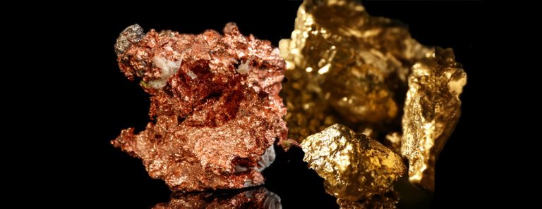 Metals From Copper to Gold Slump as Inflation Fears Roil Markets